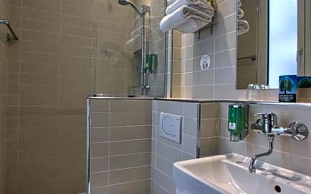 Standard Family room