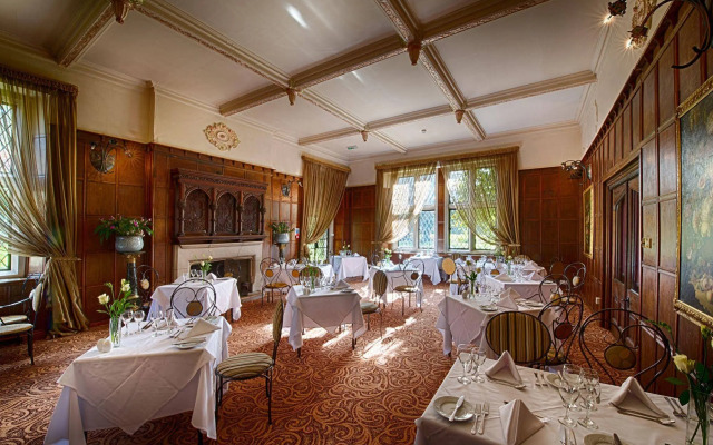 Miskin Manor Hotel And Health Club