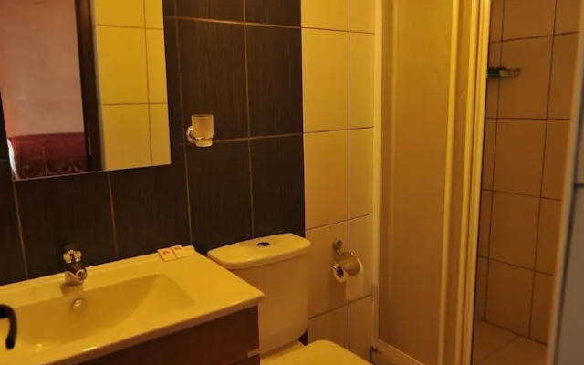 Kadim Otel