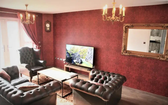 NEW Vibrant 3BD House in Coventry West Midlands