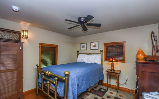Possum Trot Lodge 2 Bedroom House
