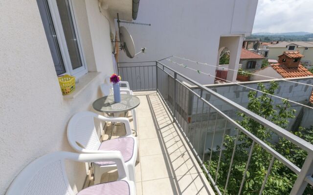 Apartments Drlja