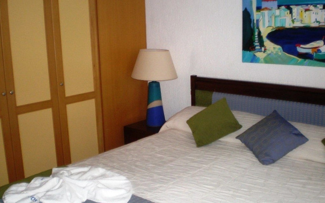 Paphos Gardens Hotel And Apartments