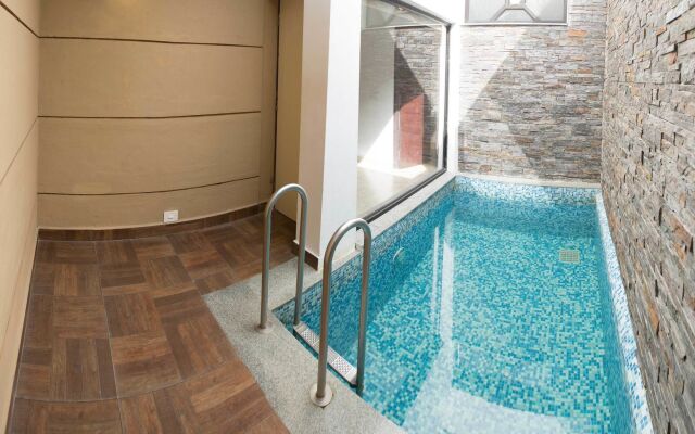 Anora Beach Resort