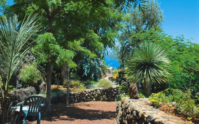 Finca in El Tanque with a washing machine