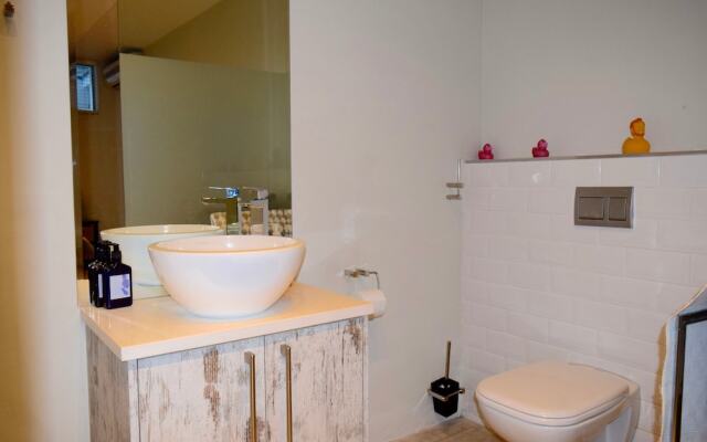 1 Bedroom Apartment in Fresnaye