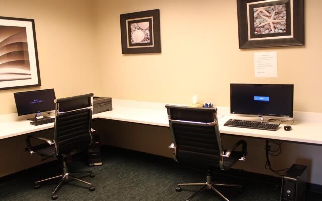 Candlewood Suites Tulsa