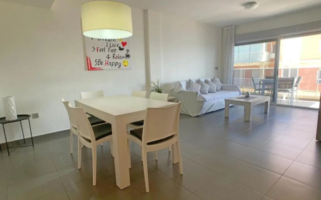 Spanish Connection - La Manga Beach Club