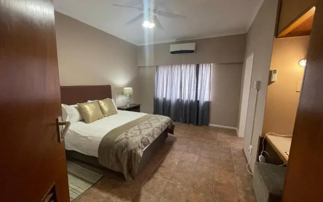 Aranos Hotel