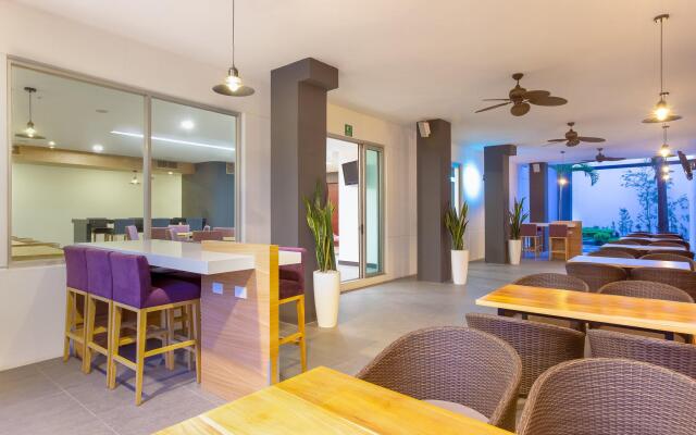 Holiday Inn Express San Jose Forum by IHG