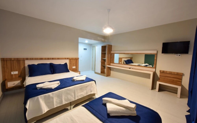 Hotel Lidya