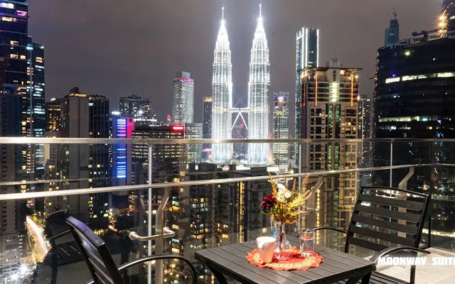 The Manor Suites KLCC by Moonway