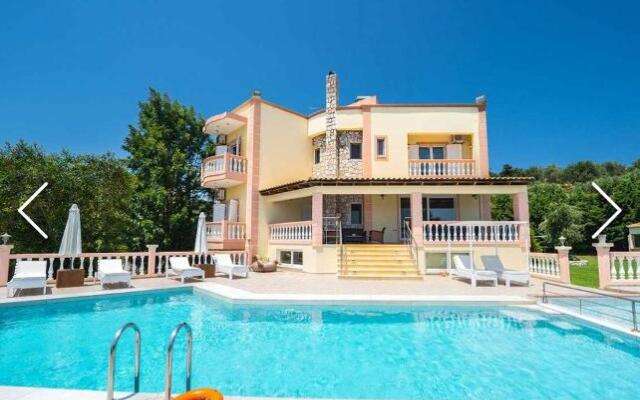 Villa Roula 6BR