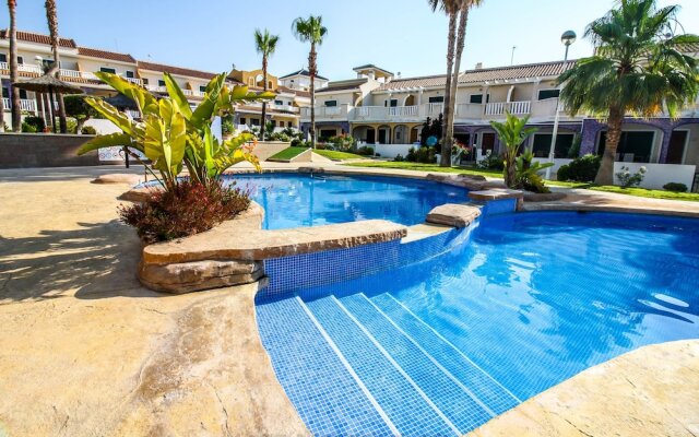 Gorgeous apartment in Albamar