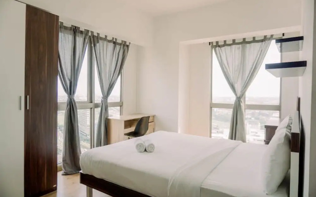 Comfort And Modern Look 2Br Apartment M-Town Signature
