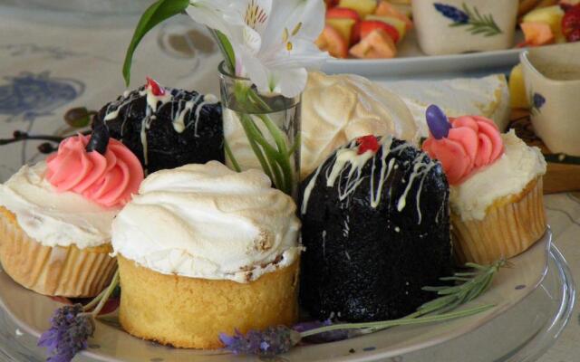 138 Marine Beachfront Guesthouse