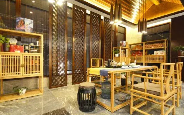 Changshen Yijiaren Hotel