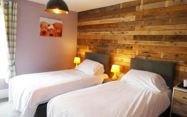 Mad O'Rourkes Pie Factory