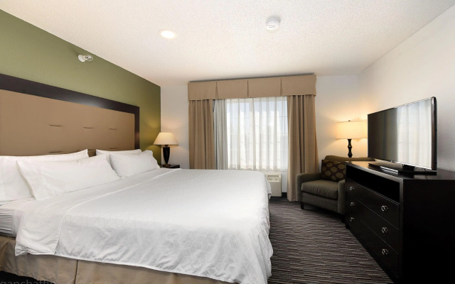 Holiday Inn Express & Suites Chicago-Deerfield/Lincolnshire by IHG