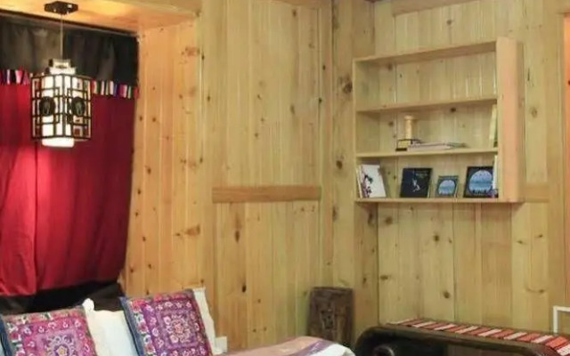 Shangri-la Zhengyi Homestay