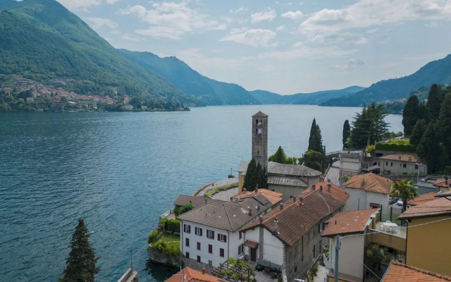 Vista Lario by Rent all Como