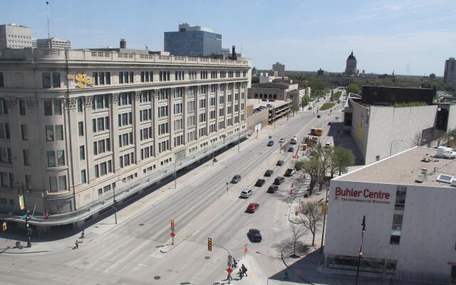 Holiday Inn and Suites Winnipeg Downtown, an IHG Hotel