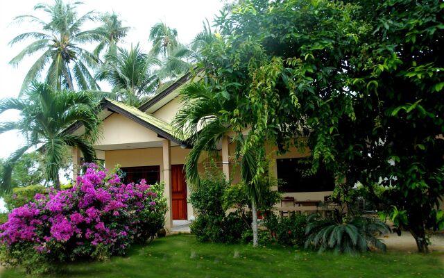 Sukasem Bungalow