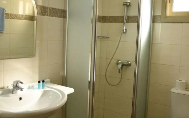 Elysso Hotel