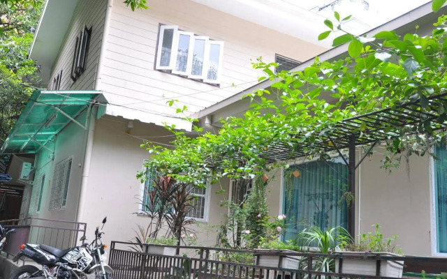 SS Backpackers Hotel
