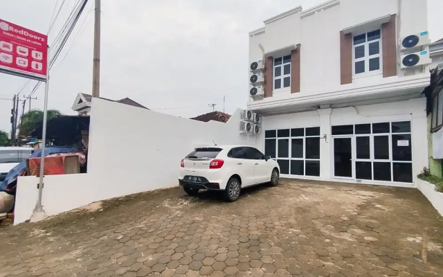RedDoorz Syariah @ Gedong Air Lampung