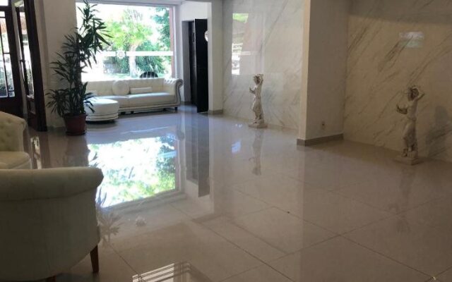 Hotel Select