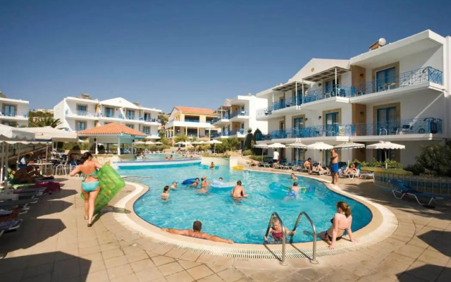 Pefki Islands Resort