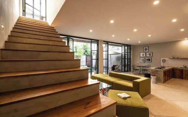 Lane House 2