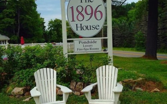 1896 House Country Inn - Barnside Inn