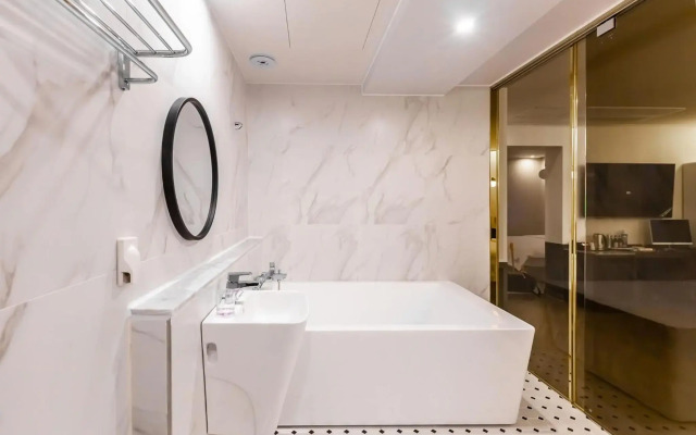 Brown Dot Hotel Sasang Renecite