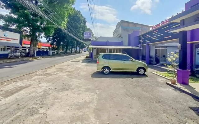 Hotel Karangsalam Indah Near Stasiun Purwokerto Mitra RedDoorz