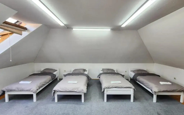 Hostel Center
