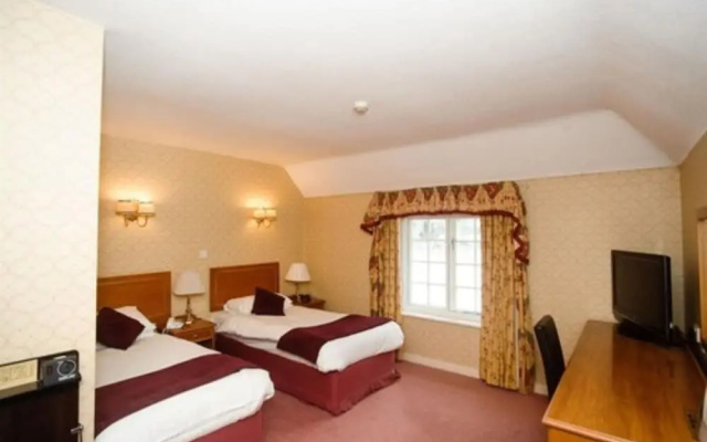 Howfield Manor Hotel