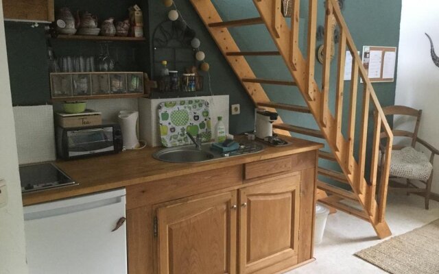 Celinie's Guest House