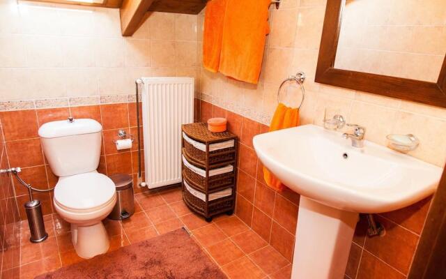 Hilltop Restful Maisonette in Arachova