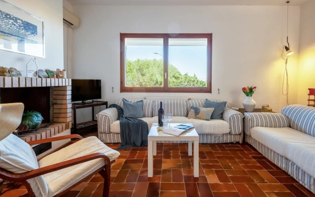 Sardinia Re - Shuluq 6