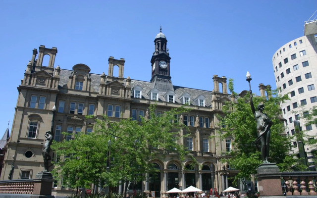 Quebecs Luxury Aparthotel