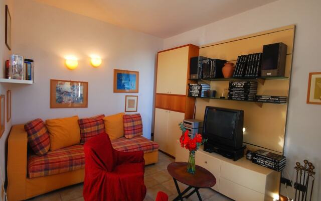 Quaint Holiday Home in Lerici With Fenced Garden