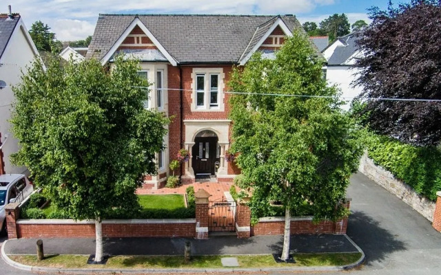 Studios At Glenthorne