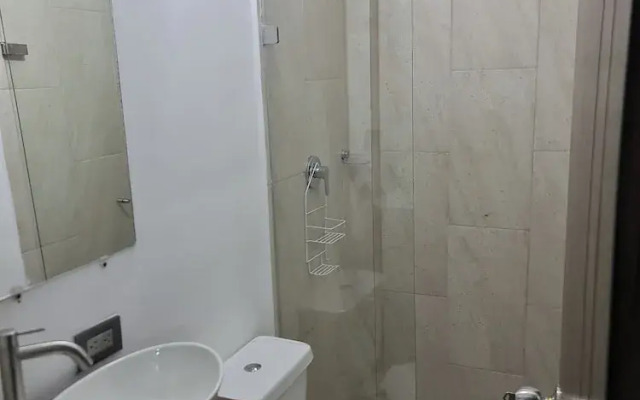 RG33 ApartaSuites