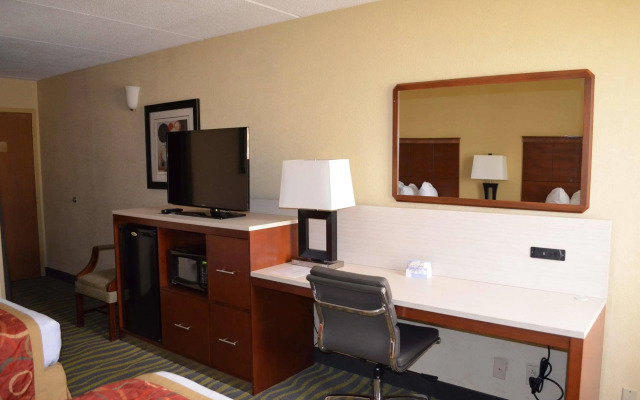The Independence Inn Charlotte/Matthews Hotel