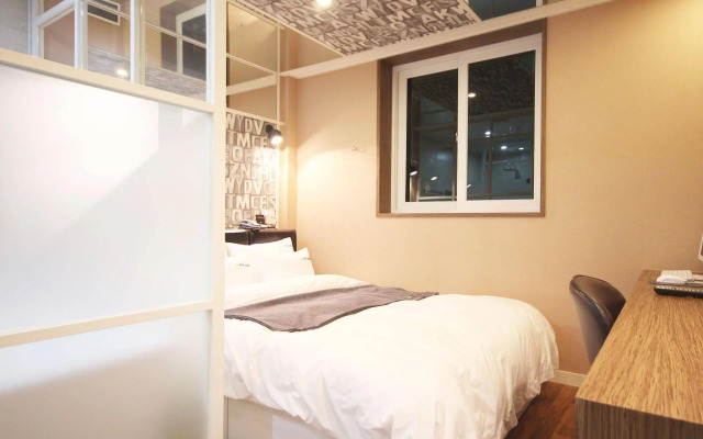Haru Hotel
