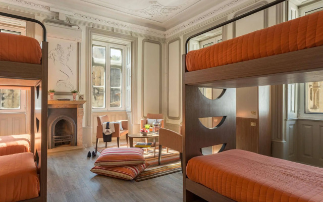 Serenata Hostel