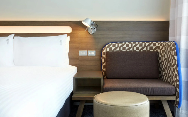 Holiday Inn Express Newcastle by IHG