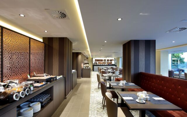 Exe Casa de Los Linajes